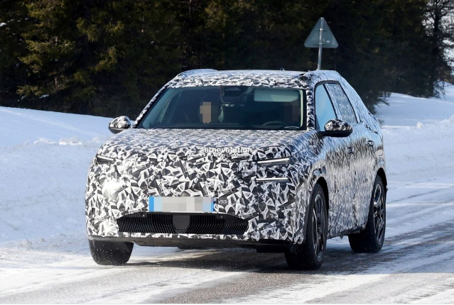 雪铁龙全新C5 Aircross路测曝光，纯电版或将来袭