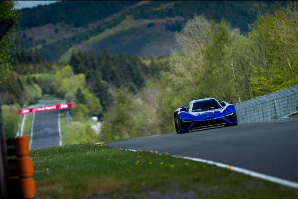 蔚来李斌坦言营销不足：2016年纽北赛道记录被忽视