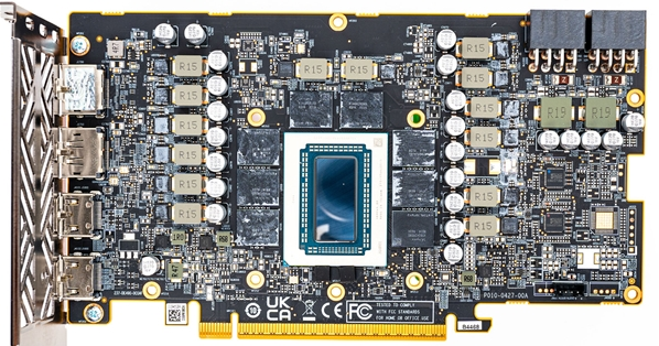 AMD公版RX 9070 XT显卡首次无死角曝光：经典设计再现，拆解引热议