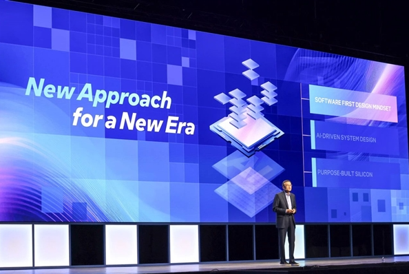 Intel新任CEO陈立武强调代工战略与客户合作