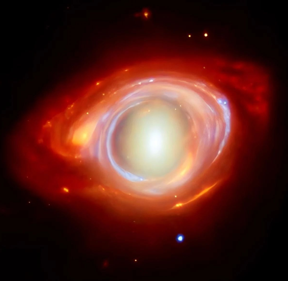 宇宙惊现"光之指环"！爱因斯坦预言终获证实