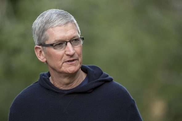 苹果CEO蒂姆·库克套现股票获利2400万美元