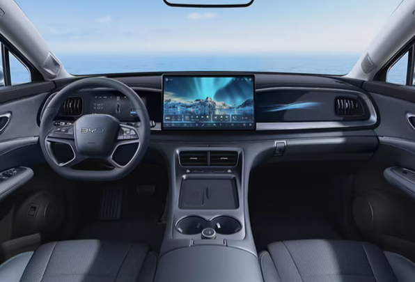 比亚迪海狮07 DM-i内饰豪华配置曝光