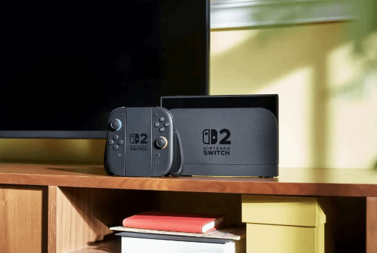 新款Switch主机遭黄牛炒作，转售价翻倍仍一机难求