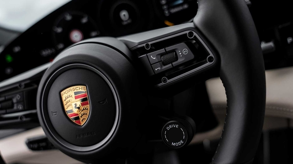 保时捷在华一季度销量暴跌42%，不足万台