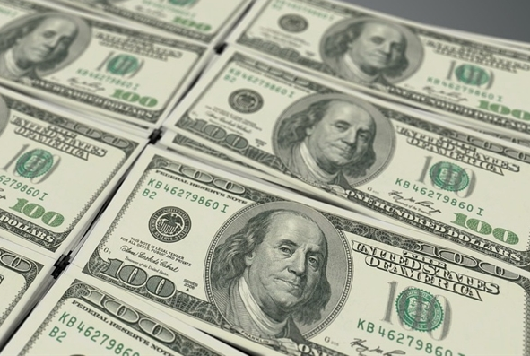 美股三大指数强势反弹 科技股领涨市场