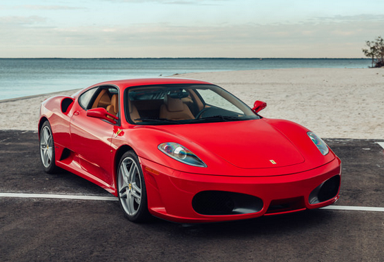 腾势首款跑车街头亮相：年轻人的跑车梦触手可及