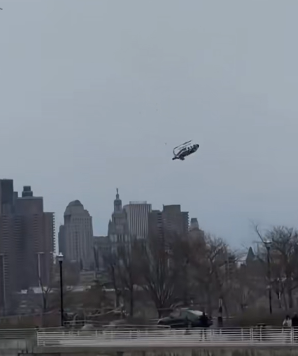 纽约直升机坠毁事故初步报告将发布 西门子高管一家五口不幸遇难