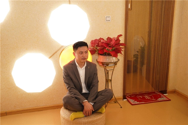 双星联动！脑次元科技携手耀铭豪智能构建全光谱健康生态 点亮千城万店脑健康版图